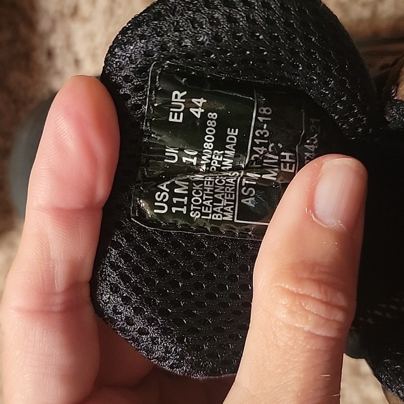 Worn Once Men's Wolverine Size 11 M Steel Toe Work boot - Picture 4 of 5